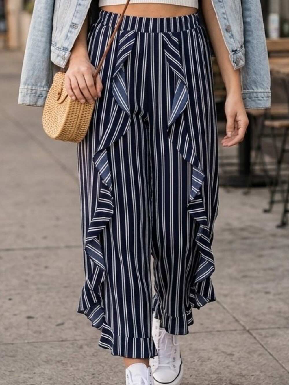Green Envelope Navy White Vertical Stripe Ruffle Wide Leg Beach Pants M NWT